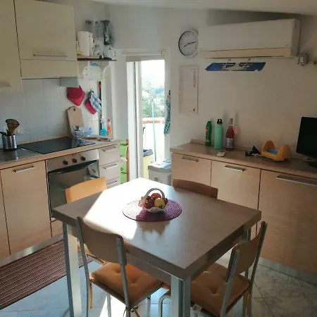 דירה Mansarda A Lido Montauro
